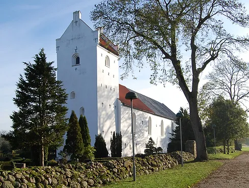 Dänische Flagge gehisst.